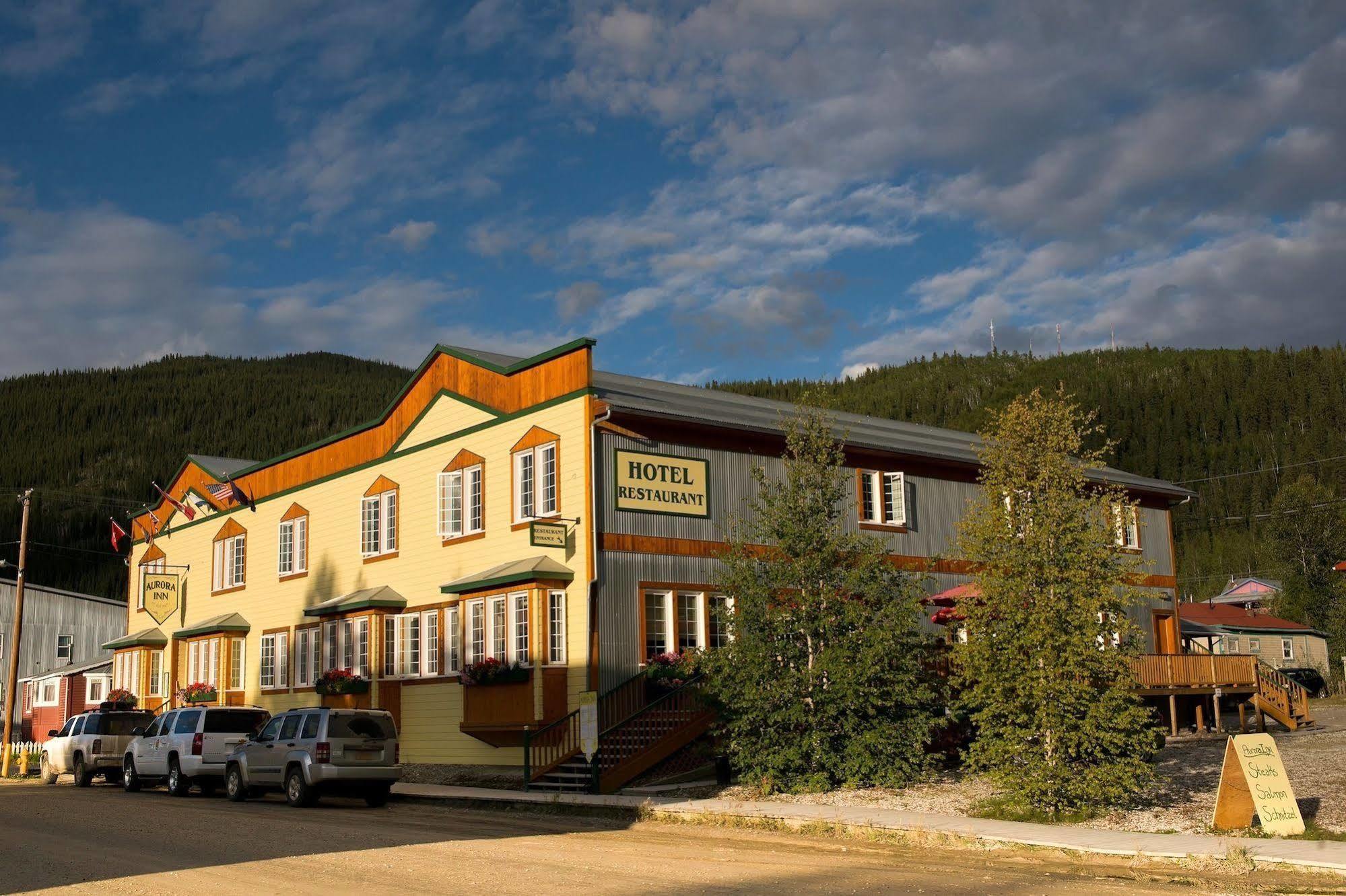 Aurora Inn Доусон-Сіті Екстер'єр фото